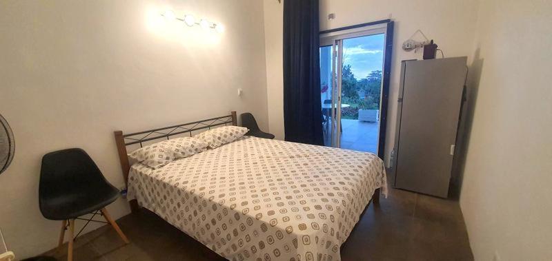 Ruisseau Creole El-Sangha Studio 2Mina Pieds De La Plage De Baie Du Cap מראה חיצוני תמונה
